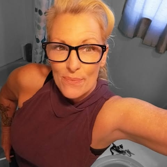 Meet your Posher, Rochelle - Picture 1 of 1